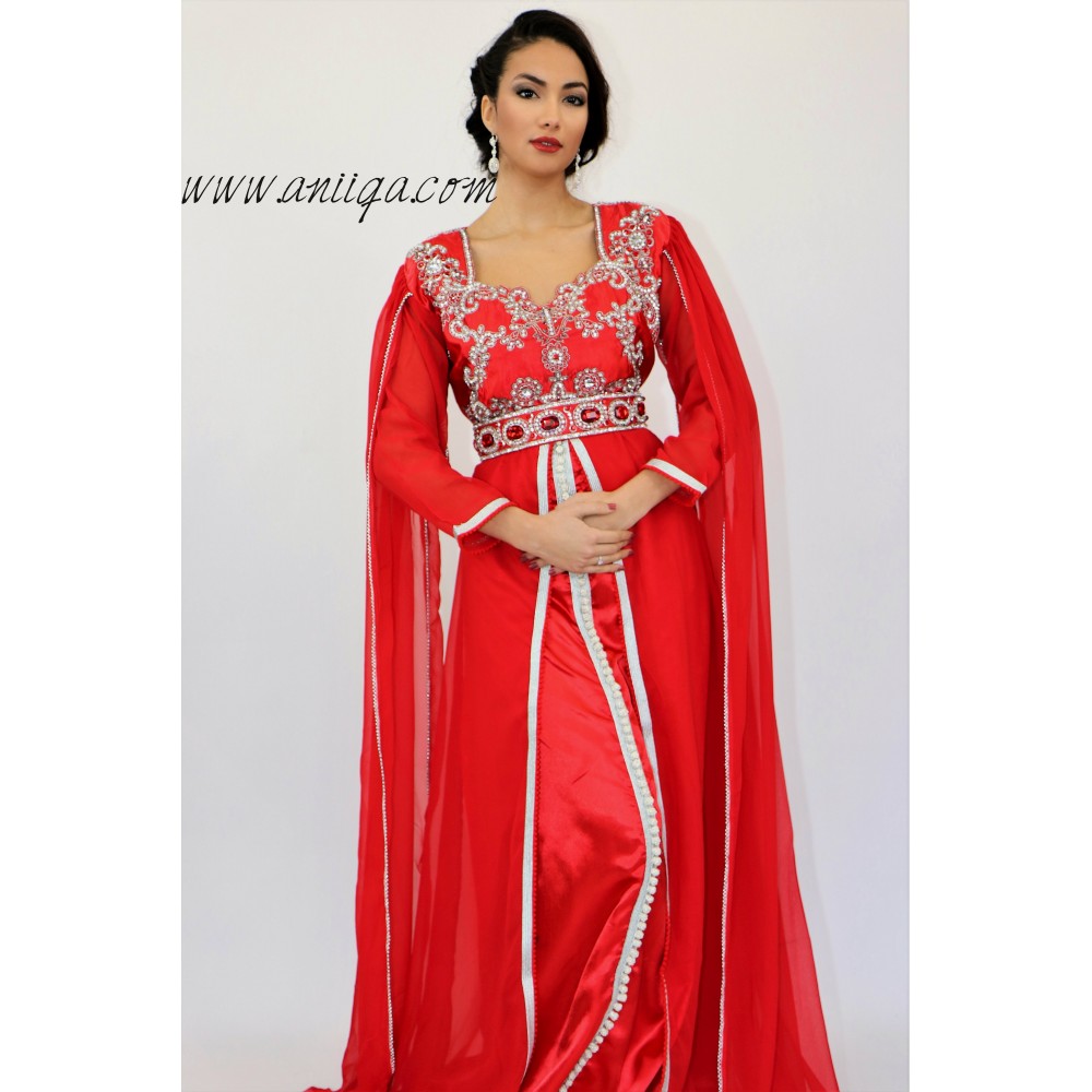 Caftan hotsell rouge 2018