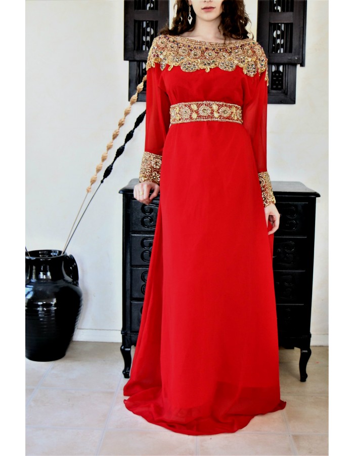 robe rouge et doré